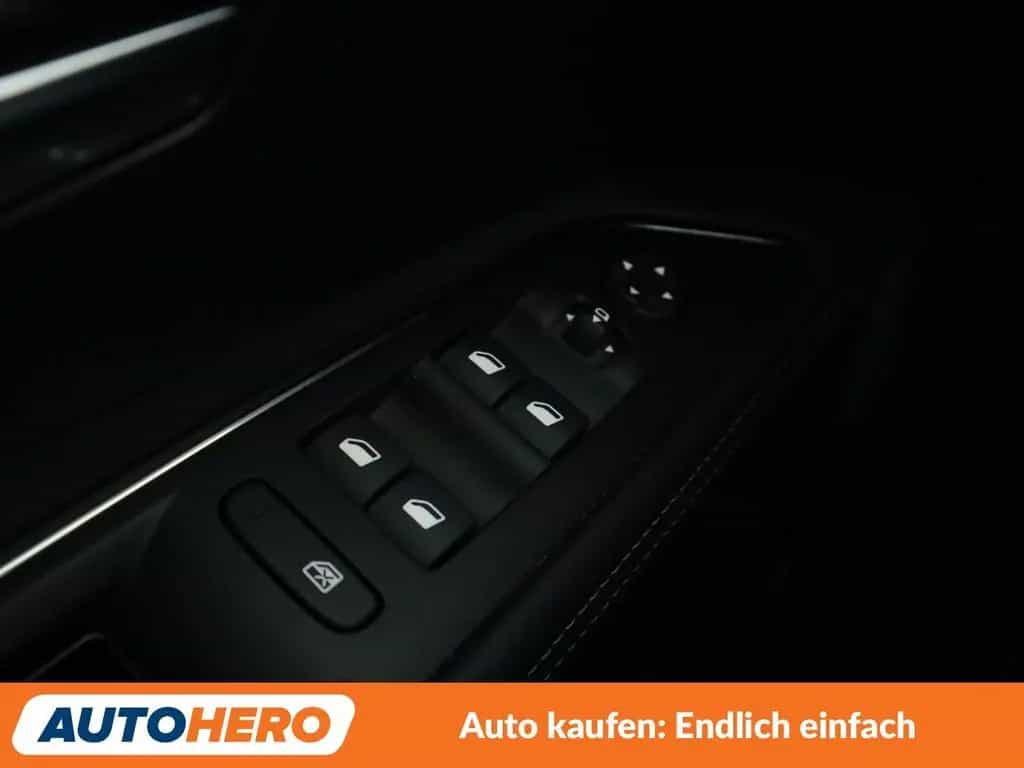 Peugeot 3008 1.2 PureTech Allure Pack Aut.*NAV*TEMP*CAM 07/2023-photo-25