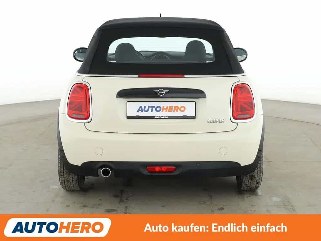 MINI Cooper Cabrio Cabrio Cooper Aut.*NAVI*LED*SHZ*PDC*TEMPO*KLIMA 10/2018-photo-4