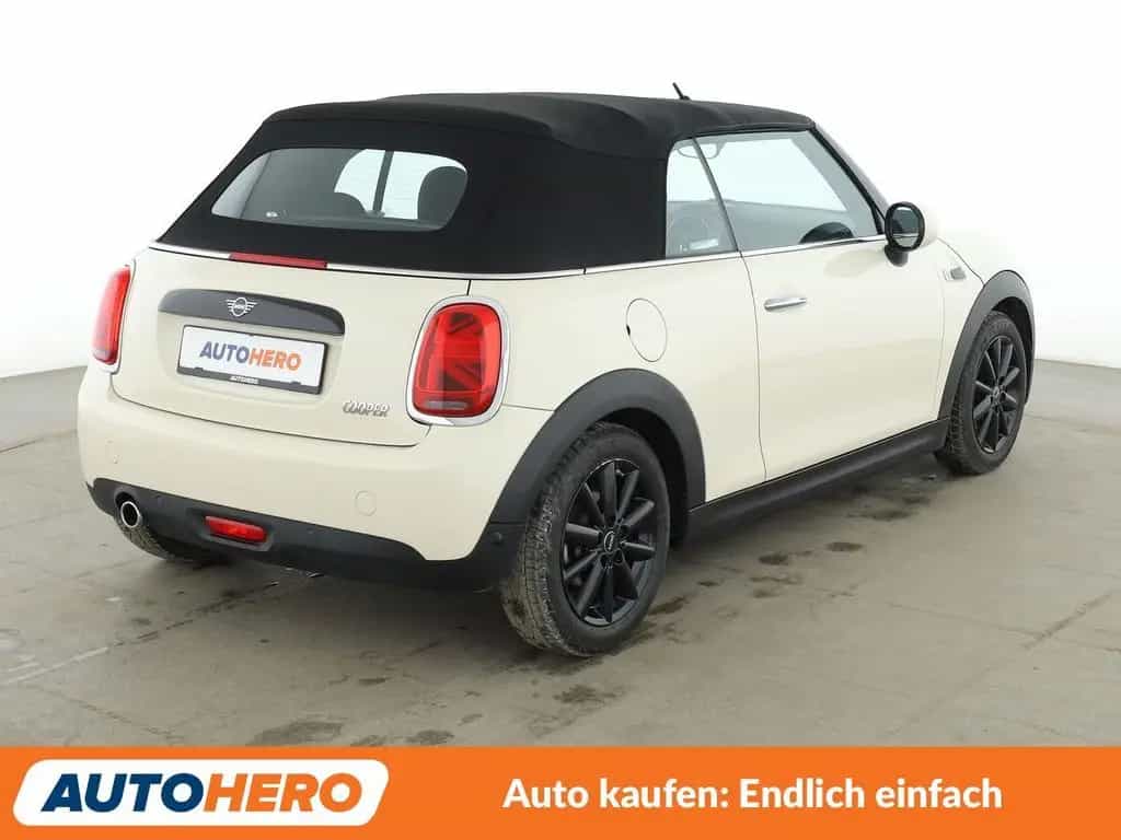 MINI Cooper Cabrio Cabrio Cooper Aut.*NAVI*LED*SHZ*PDC*TEMPO*KLIMA 10/2018-photo-5