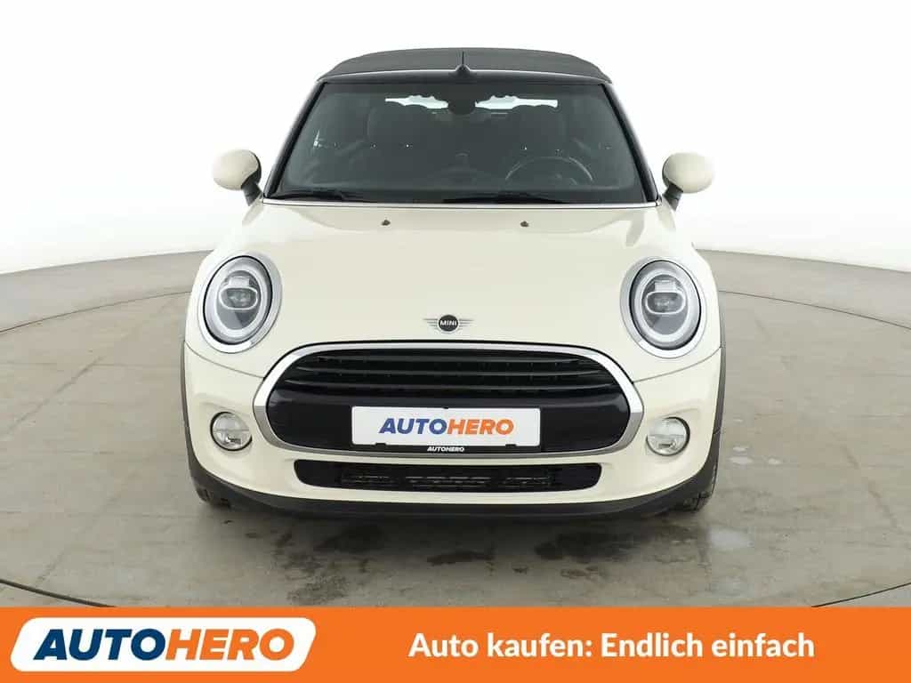 MINI Cooper Cabrio Cabrio Cooper Aut.*NAVI*LED*SHZ*PDC*TEMPO*KLIMA 10/2018-photo-8