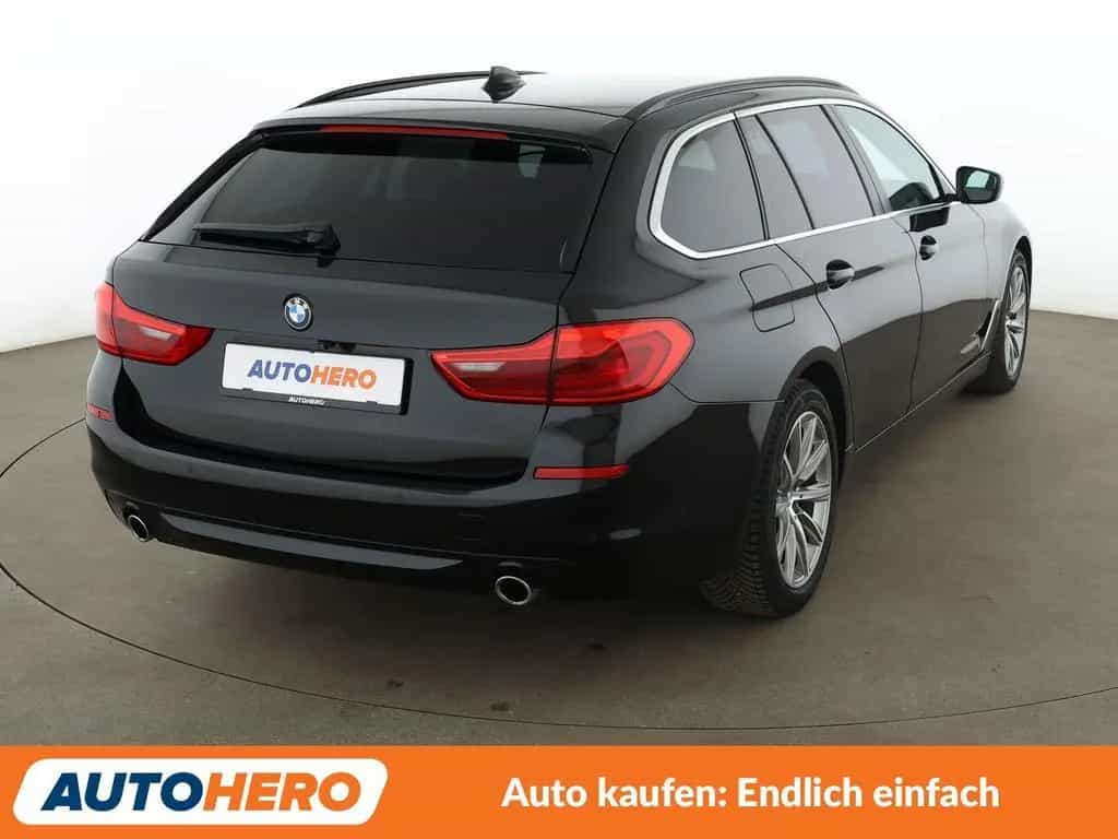 BMW 5 Series 520d Mild-Hybrid Aut.*NAVI*LED*PDC*TEMPO*SHZ*ALU 12/2019-photo-5