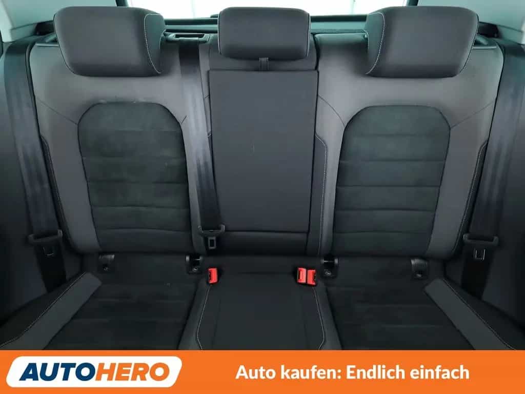 Volkswagen Golf VII 1.4 TSI Highline BMT*NAVI*XENON*TEMPO* 09/2016-photo-15