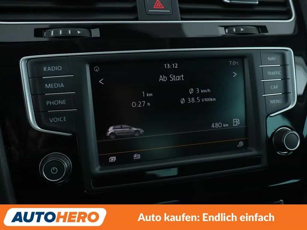 Volkswagen Golf VII 1.4 TSI Highline BMT*NAVI*XENON*TEMPO* 09/2016-photo-19