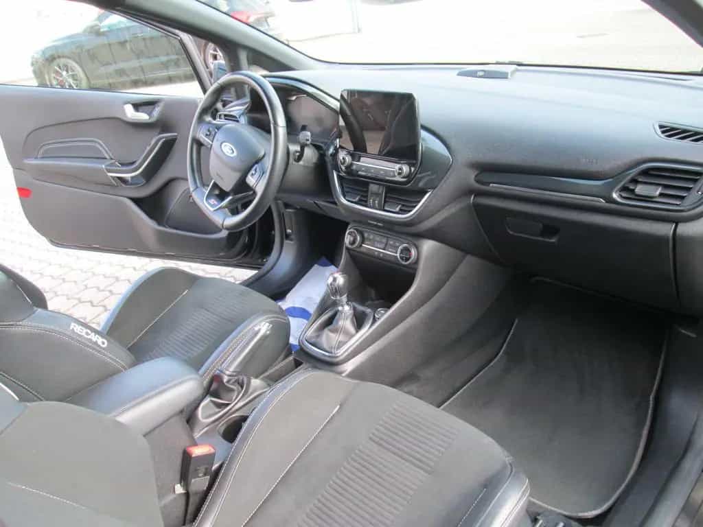 Ford Fiesta ST 08/2019-photo-11