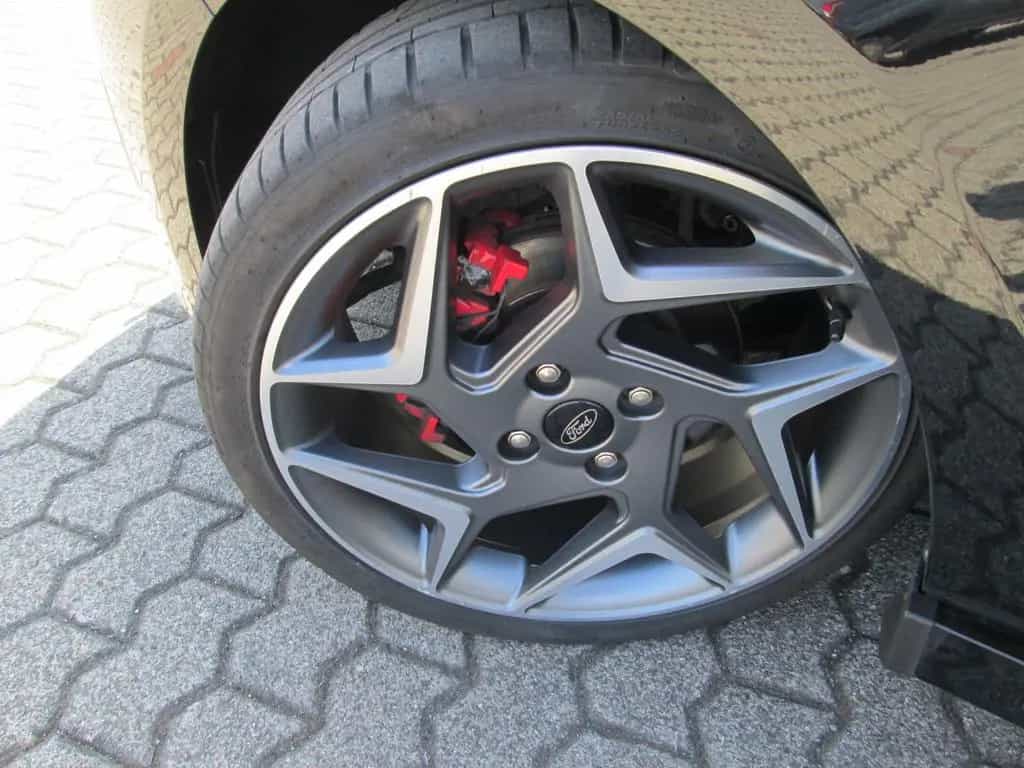 Ford Fiesta ST 08/2019-photo-4