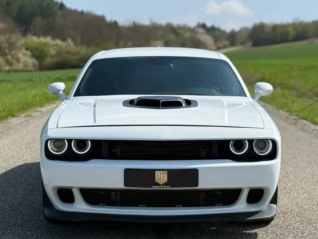 Dodge Challenger 10/2016-photo-2