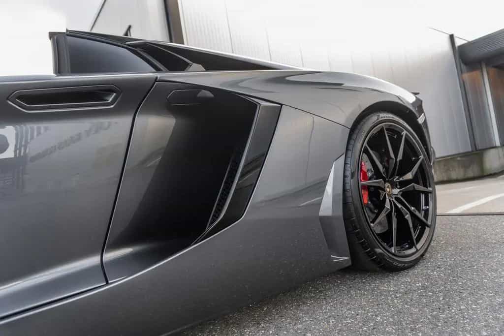 Lamborghini Aventador LP700-4 Roadster - Grigio Estoque - Ca 02/2015-photo-38
