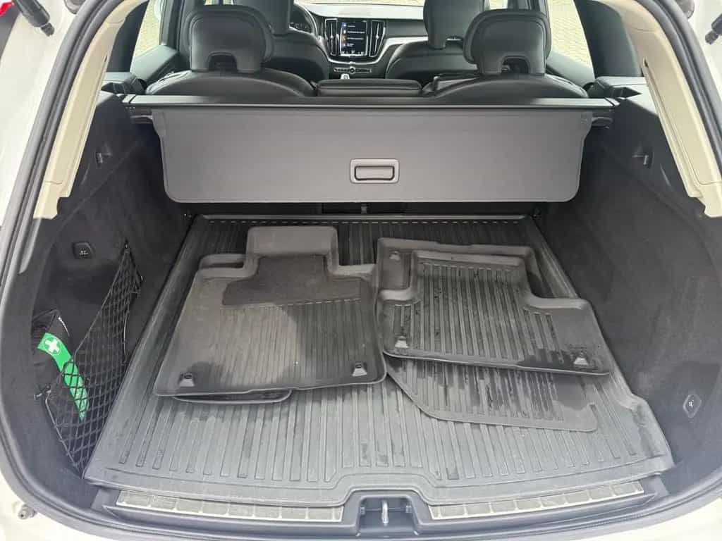 Volvo XC60 Inscription AWD HUD AHK-klappbar 03/2021-photo-14