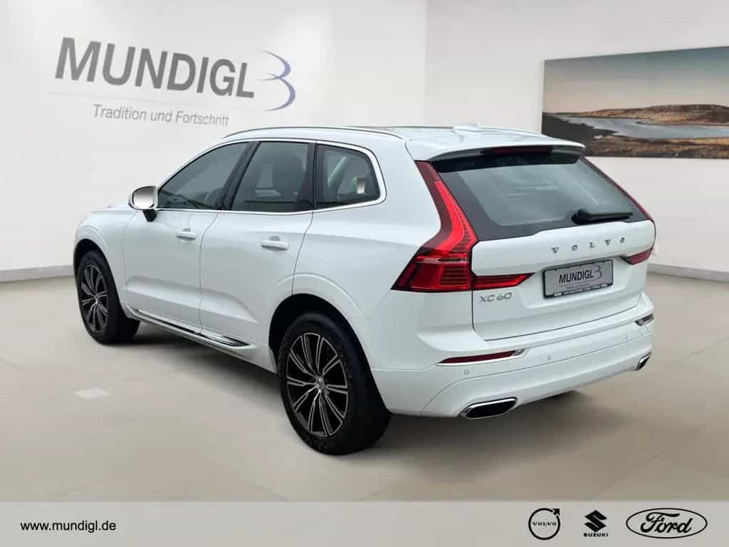Volvo XC60 Inscription AWD HUD AHK-klappbar 03/2021-photo-3