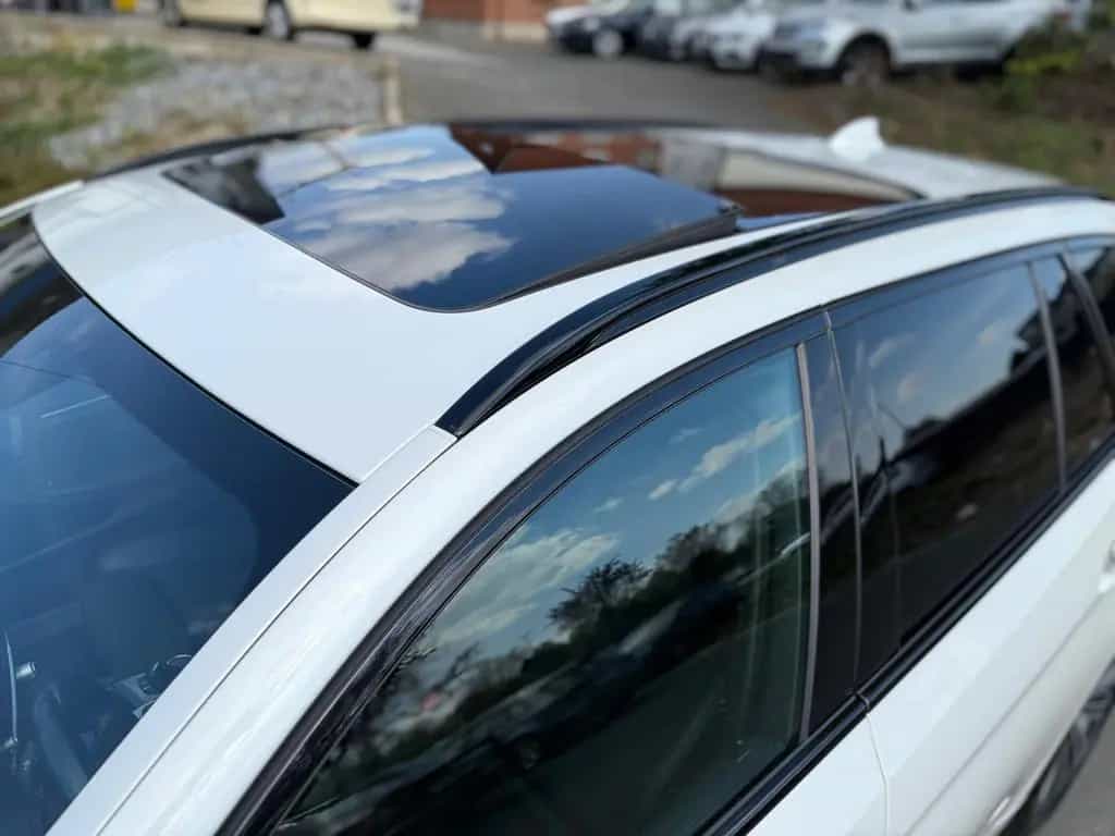 BMW Touring 520 d Sport Line PANO SHZ NAVI Garantie 05/2019-photo-45
