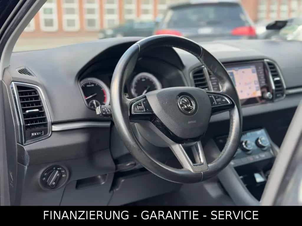 Skoda Karoq AMBITION 1,5TSI DSG/ACC/KAM/AHK/LEDER/NAV 06/2018-photo-18