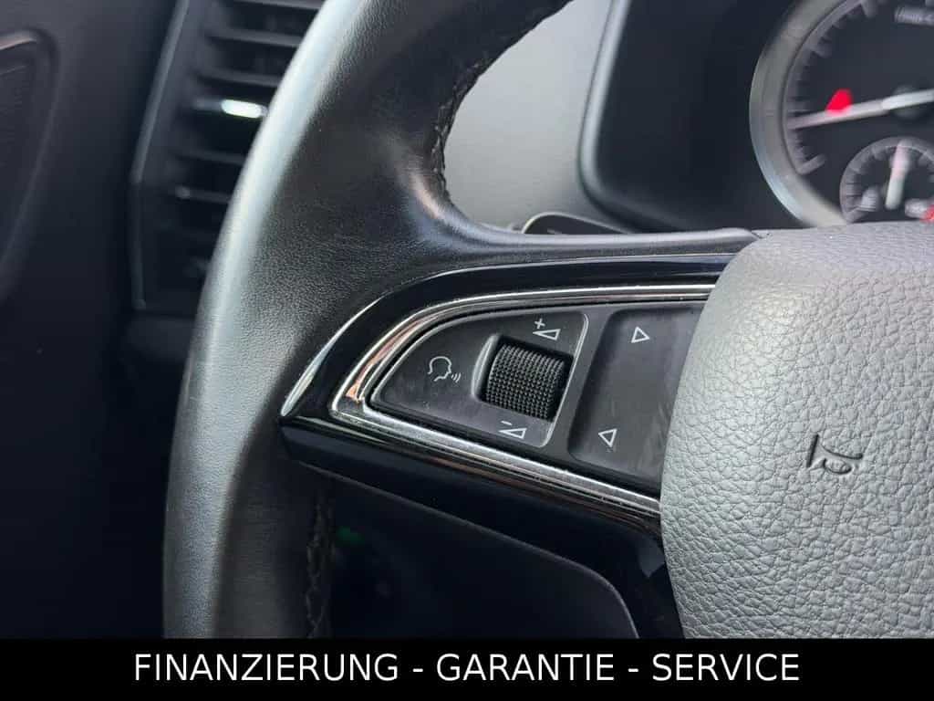 Skoda Karoq AMBITION 1,5TSI DSG/ACC/KAM/AHK/LEDER/NAV 06/2018-photo-21