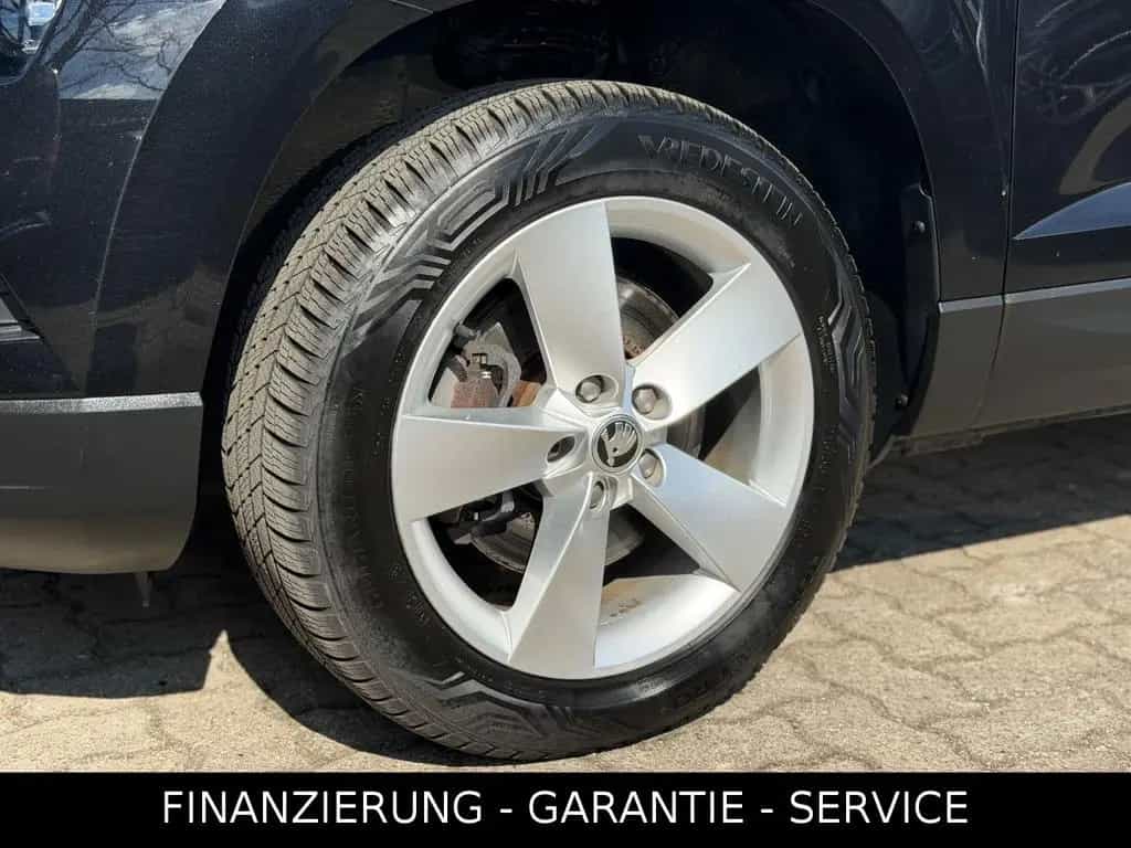 Skoda Karoq AMBITION 1,5TSI DSG/ACC/KAM/AHK/LEDER/NAV 06/2018-photo-31