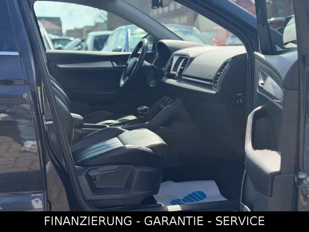 Skoda Karoq AMBITION 1,5TSI DSG/ACC/KAM/AHK/LEDER/NAV 06/2018-photo-4