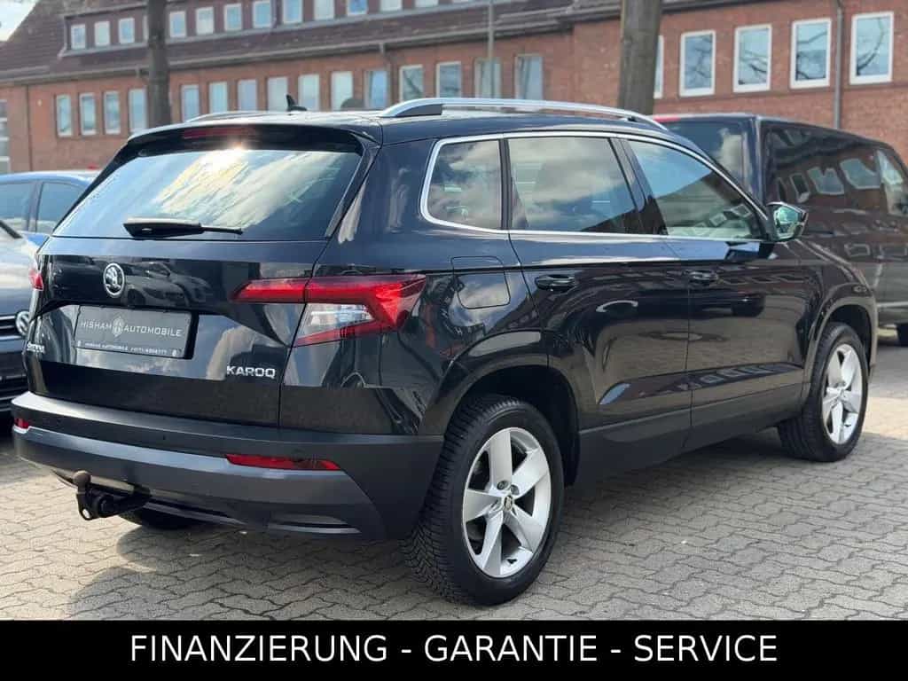Skoda Karoq AMBITION 1,5TSI DSG/ACC/KAM/AHK/LEDER/NAV 06/2018-photo-8