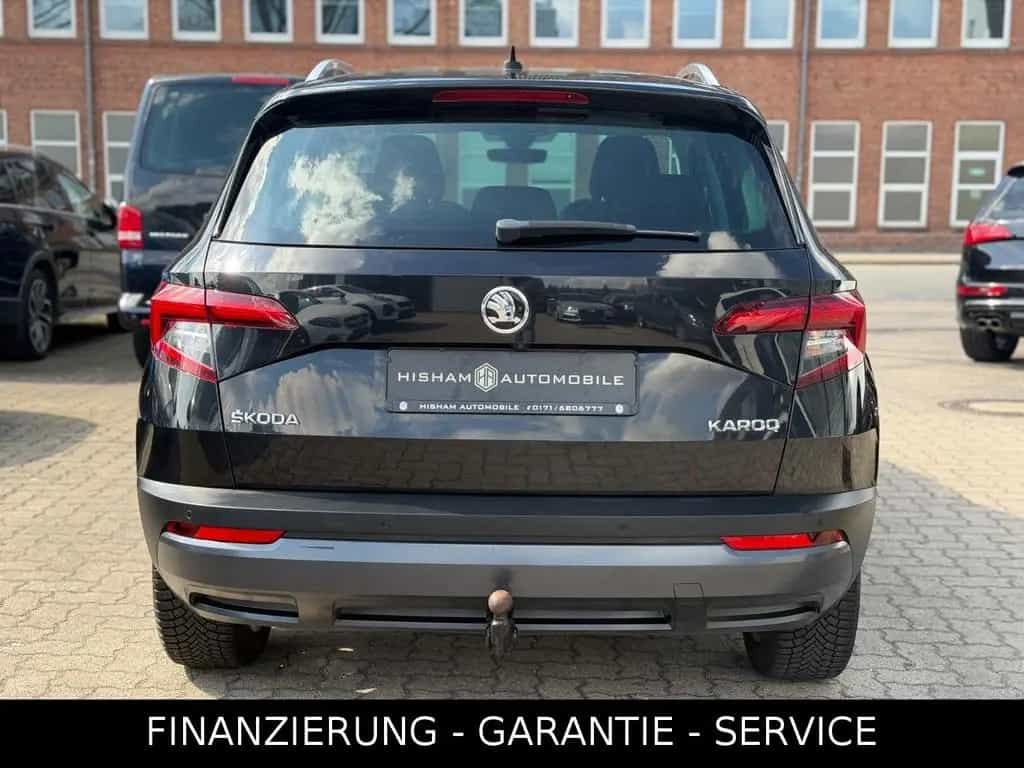 Skoda Karoq AMBITION 1,5TSI DSG/ACC/KAM/AHK/LEDER/NAV 06/2018-photo-9