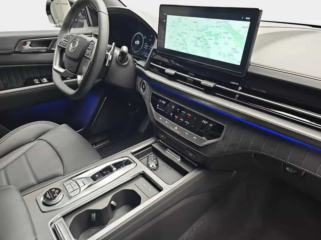 KGM Rexton 2.2 DIESEL 4WD BLACK AUTOMATIK 05/2026-photo-17