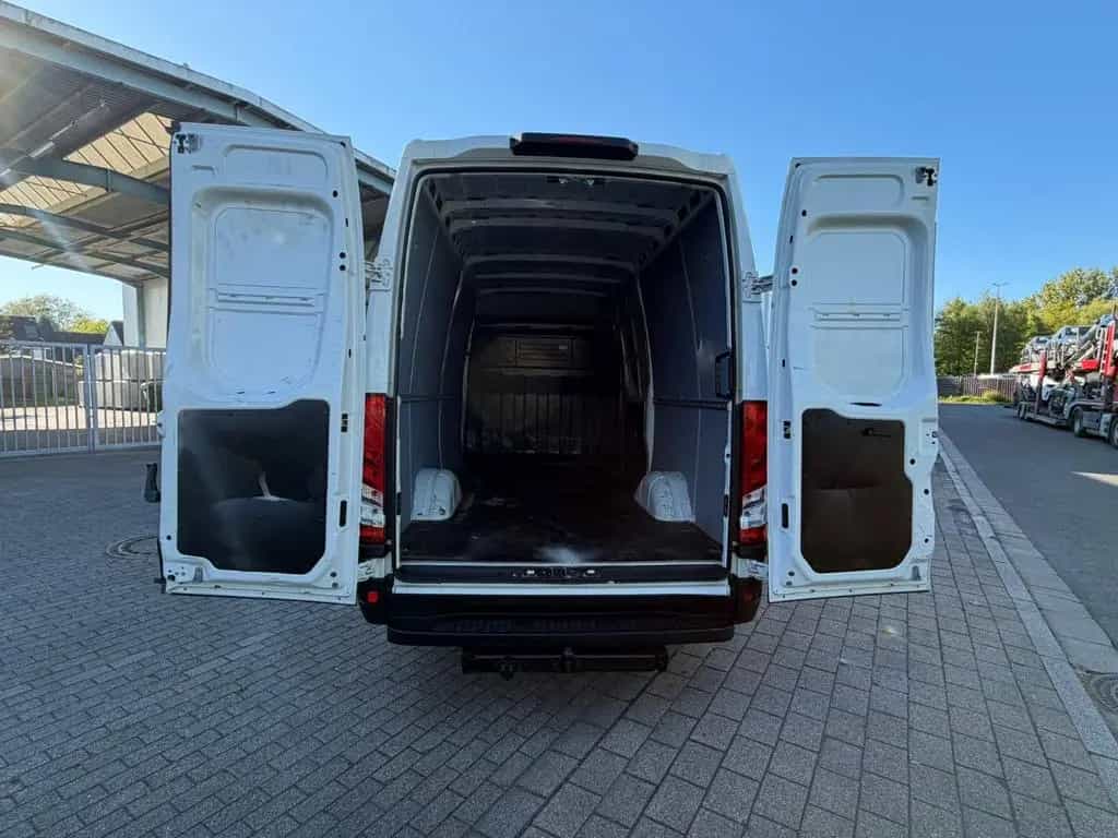 Iveco Daily Kasten HKa 35 S/L2/H2/116.000km/AHK3500KG 01/2016-photo-8