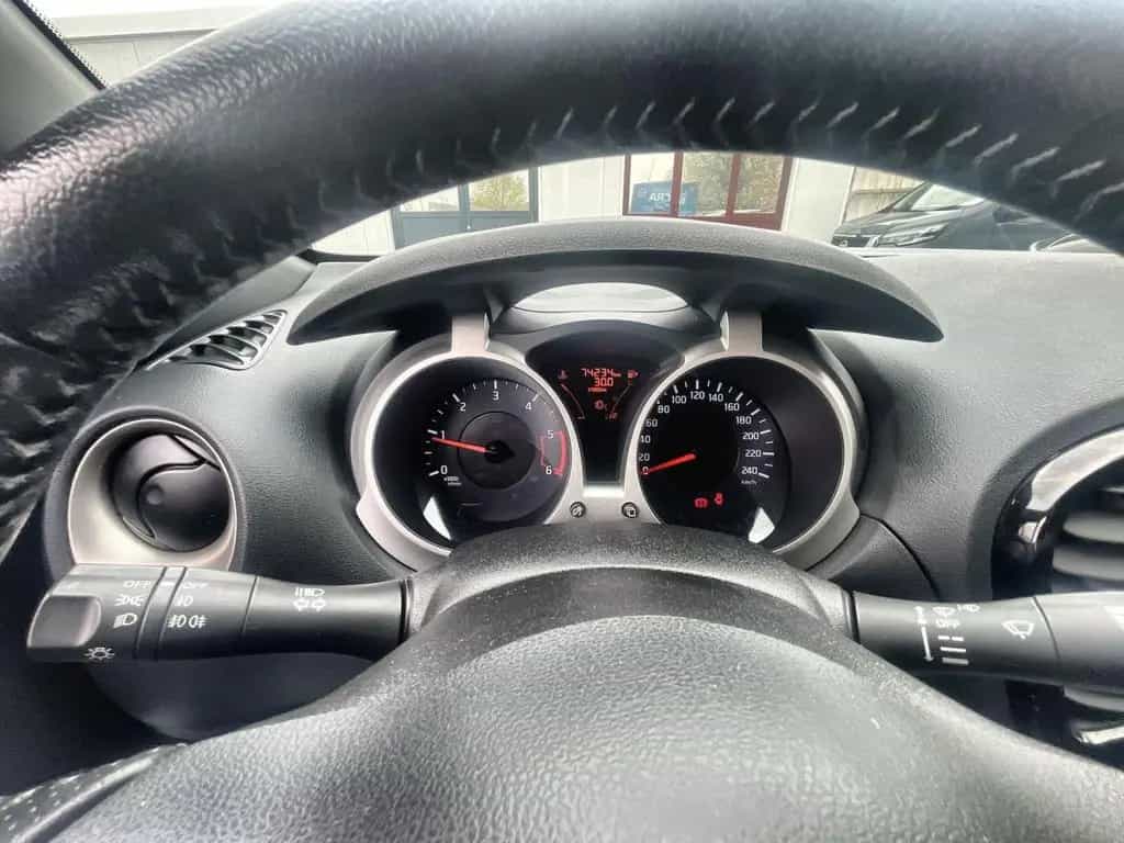 Nissan Juke 1.5 dCi Acenta 4x2*Navi*Kamera*Allwetterrei 04/2015-photo-27