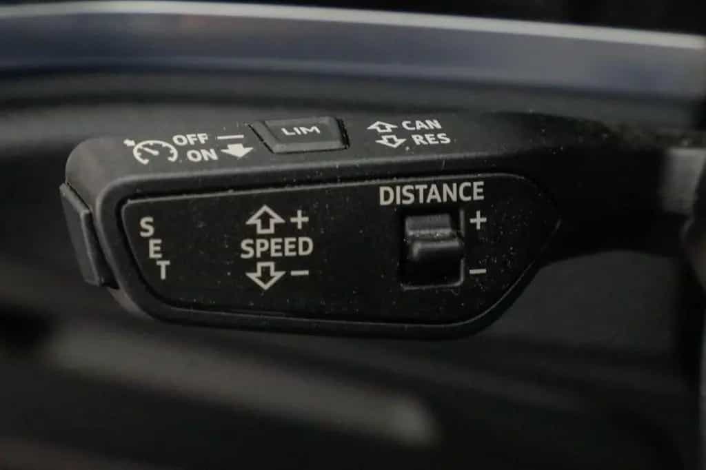 Audi Q3 45 eTFSI S tronic Kam. SHZ PDC Virtual 11/2022-photo-24