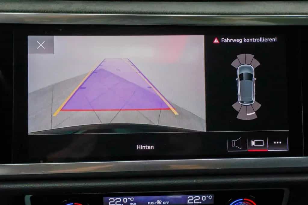 Audi Q3 45 eTFSI S tronic Kam. SHZ PDC Virtual 11/2022-photo-27