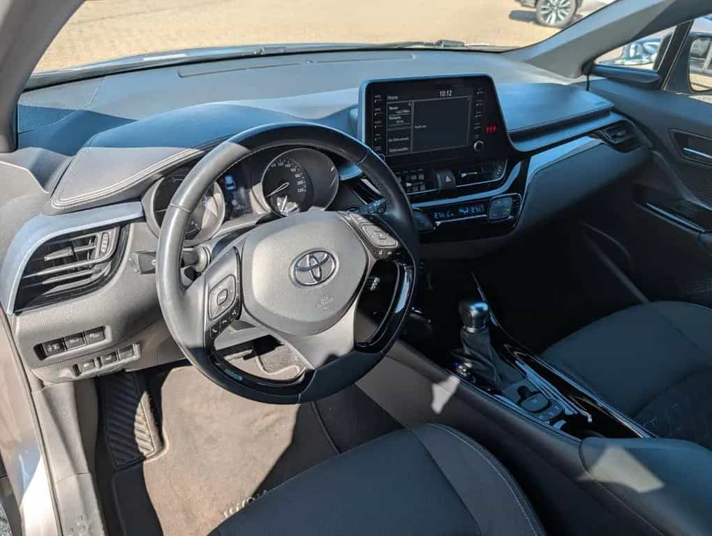 Toyota C-HR 2.0-l-VVTi Hybrid Team Deutschland *AHK* 01/2022-photo-11