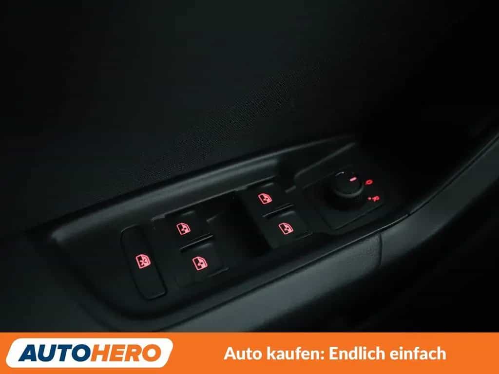 Audi A1 Sportback 40 TFSI S Line Aut.*S-LINE*LED* 05/2020-photo-24