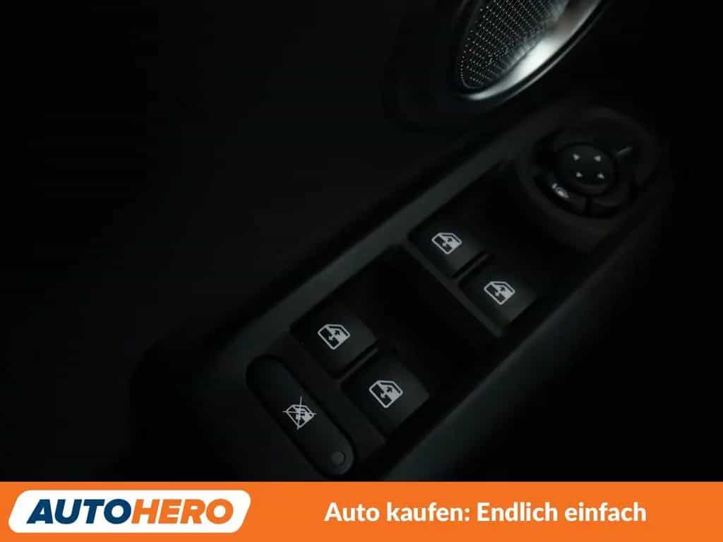 Alfa Romeo Tonale 1.5 VGT Edizione Speciale Aut.*NAVI*CAM* 06/2024-photo-30