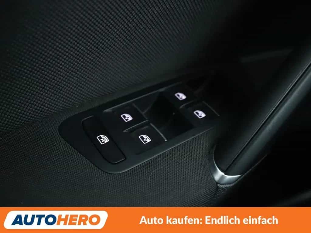 Volkswagen Golf VII 2.0 TSI GTI Performance BM Aut.*NAVI* 01/2020-photo-24