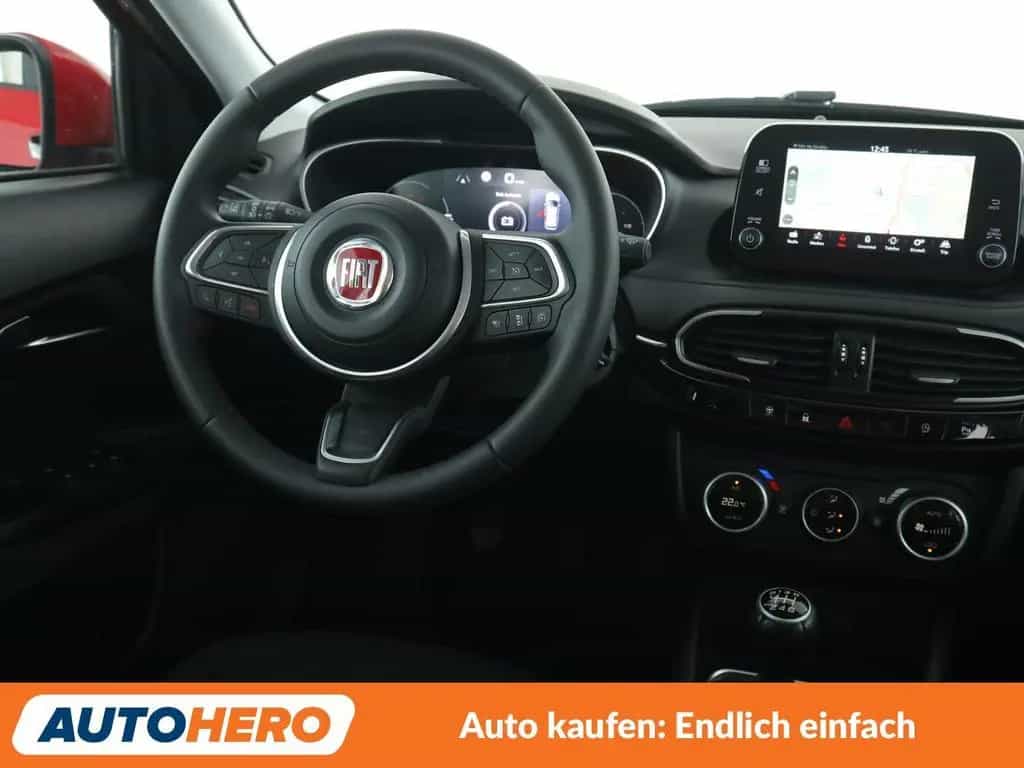 Fiat Tipo 1.6 M-Jet Red *NAVI*CAM*TEMPO*ALU*KLIMA* 06/2022-photo-12