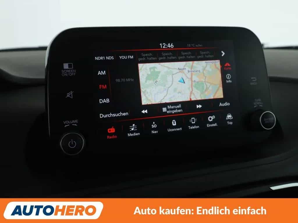 Fiat Tipo 1.6 M-Jet Red *NAVI*CAM*TEMPO*ALU*KLIMA* 06/2022-photo-21