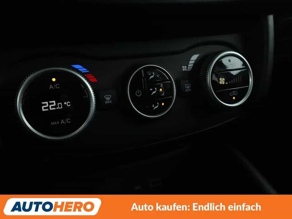 Fiat Tipo 1.6 M-Jet Red *NAVI*CAM*TEMPO*ALU*KLIMA* 06/2022-photo-23