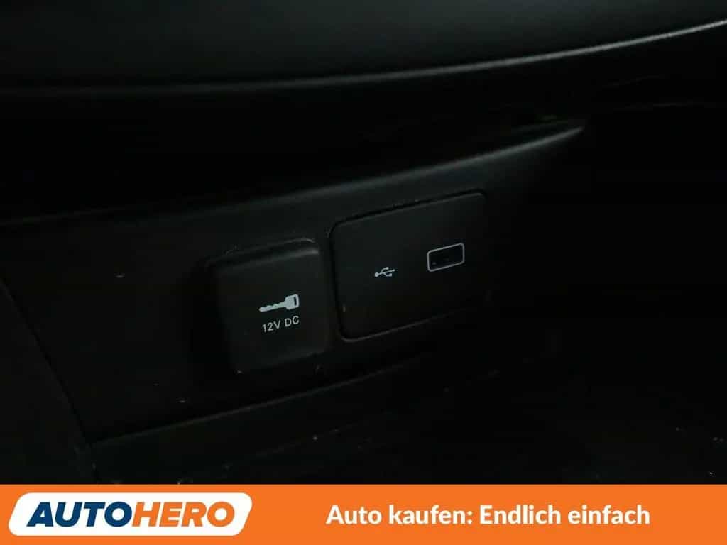 Fiat Tipo 1.6 M-Jet Red *NAVI*CAM*TEMPO*ALU*KLIMA* 06/2022-photo-25
