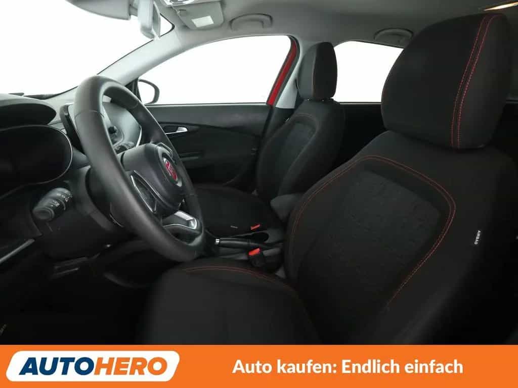 Fiat Tipo 1.6 M-Jet Red *NAVI*CAM*TEMPO*ALU*KLIMA* 06/2022-photo-9
