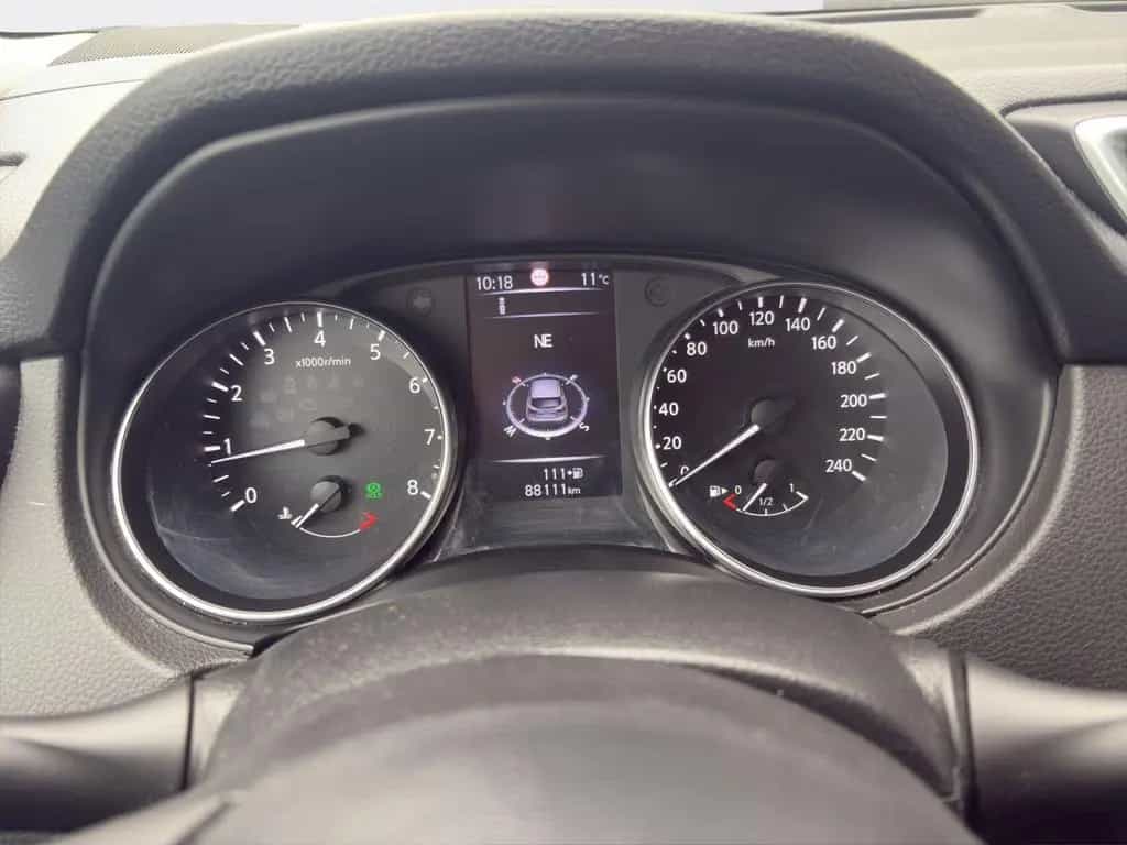 Nissan Qashqai 1.2 DIG-T ACENTA Navi DAB SHZ Kamera PDC 03/2018-photo-10
