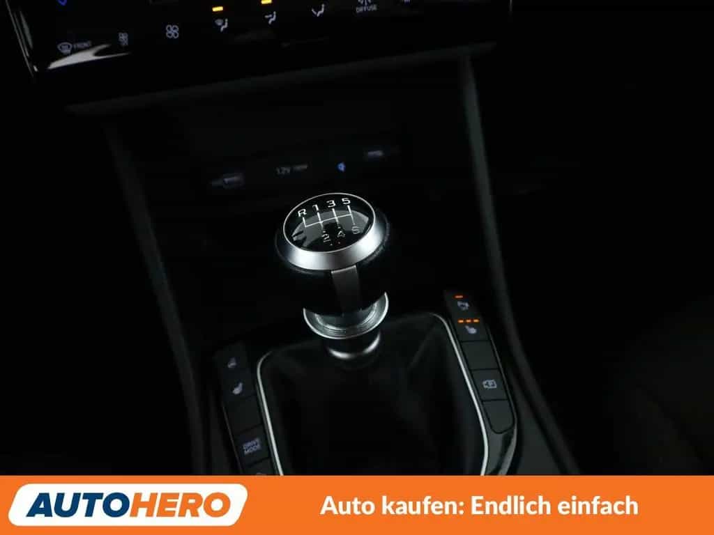 Hyundai TUCSON 1.6 T-GDI Pure 2WD*NAVI*TEMPO*CAM*PDC*SHZ 01/2021-photo-21