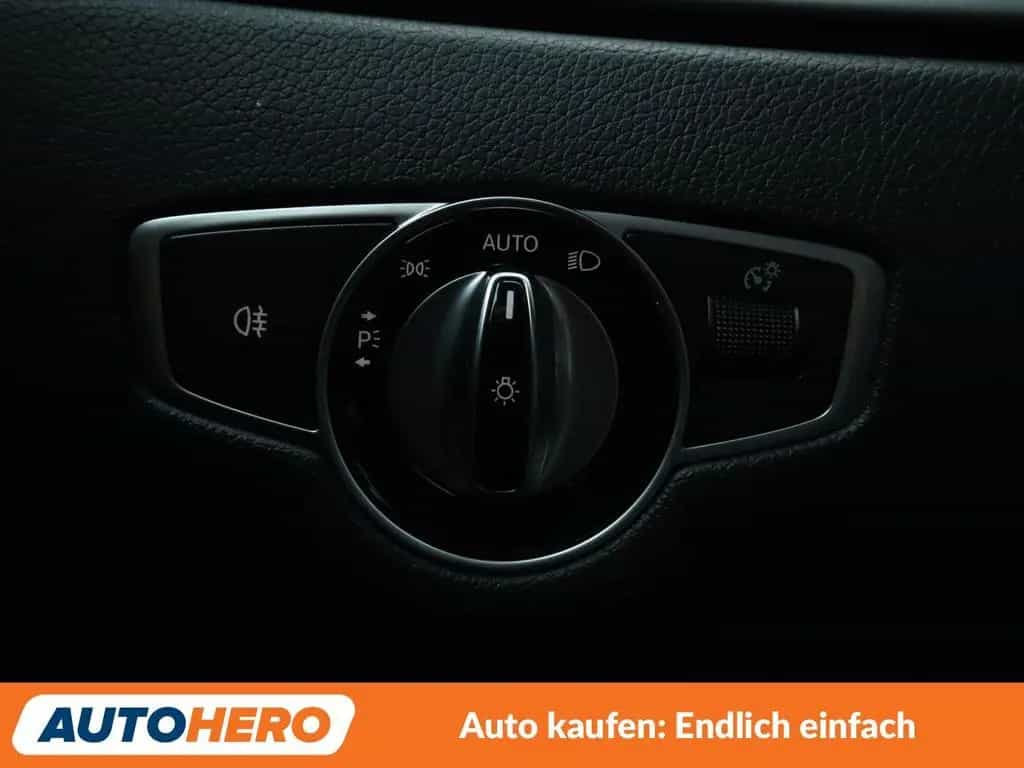 Mercedes-Benz E-Class 200 T Avantgarde Aut.*NAV*LED*TEMP*CAM*PDC*SHZ 01/2018-photo-25