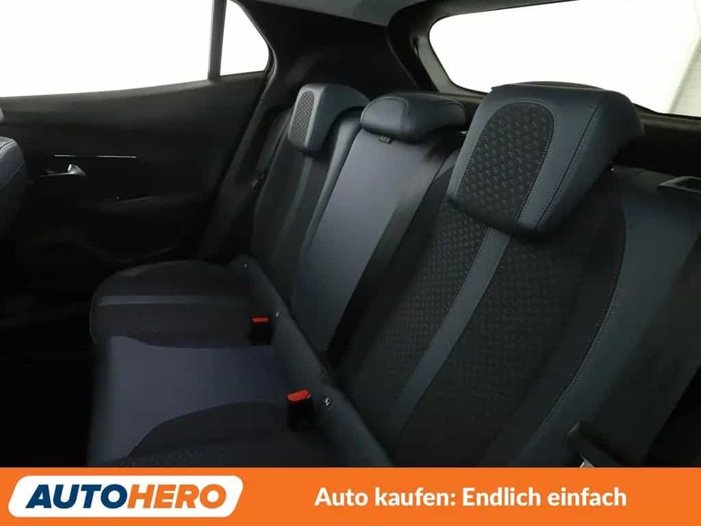 Peugeot 2008 1.2 PureTech Allure Aut.*NAVI*CAM*LED*TEMPO 08/2020-photo-12