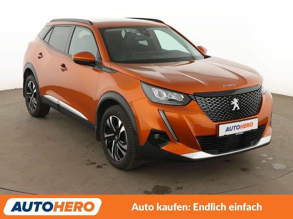 Peugeot 2008 1.2 PureTech Allure Aut.*NAVI*CAM*LED*TEMPO 08/2020-photo-6