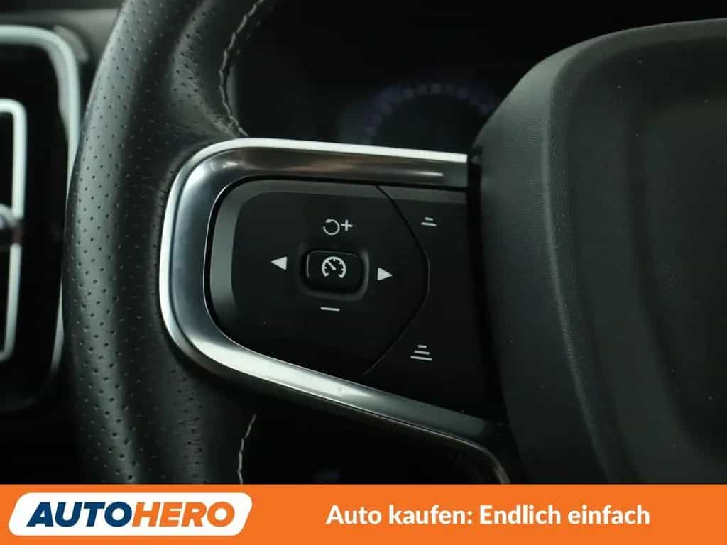 Volvo 2.0 B4 R-Design 2WD Aut.*NAV*LED*TEMP*CAM*PDC* 04/2021-photo-25