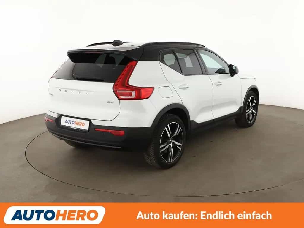 Volvo 2.0 B4 R-Design 2WD Aut.*NAV*LED*TEMP*CAM*PDC* 04/2021-photo-2