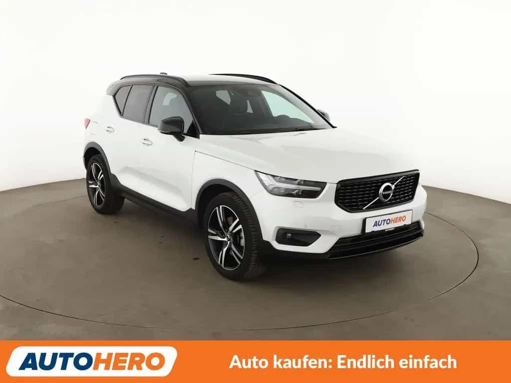 Volvo 2.0 B4 R-Design 2WD Aut.*NAV*LED*TEMP*CAM*PDC* 04/2021-photo-4