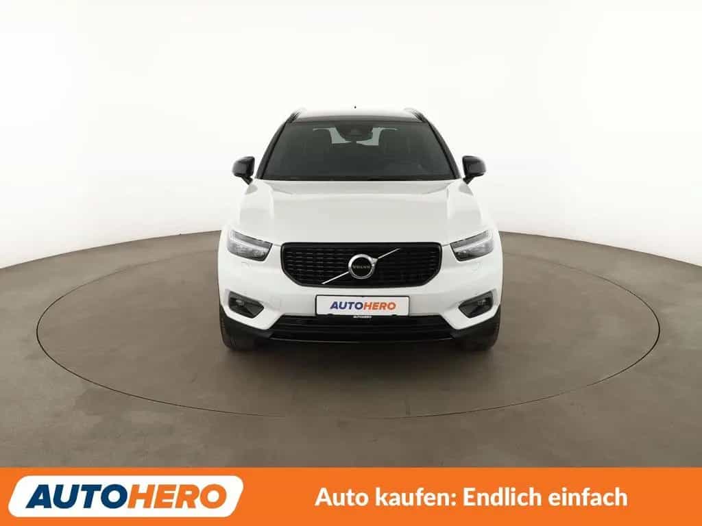 Volvo 2.0 B4 R-Design 2WD Aut.*NAV*LED*TEMP*CAM*PDC* 04/2021-photo-5