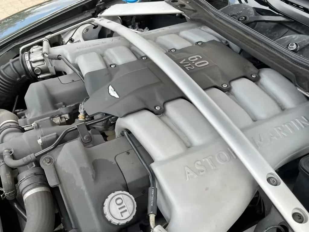 Aston Martin DB9 Volante 6.0 Touchtronic - 01/2012-photo-3