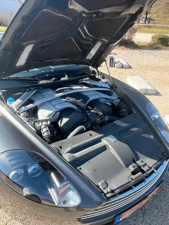 Aston Martin DB9 Volante 6.0 Touchtronic - 01/2012-photo-9