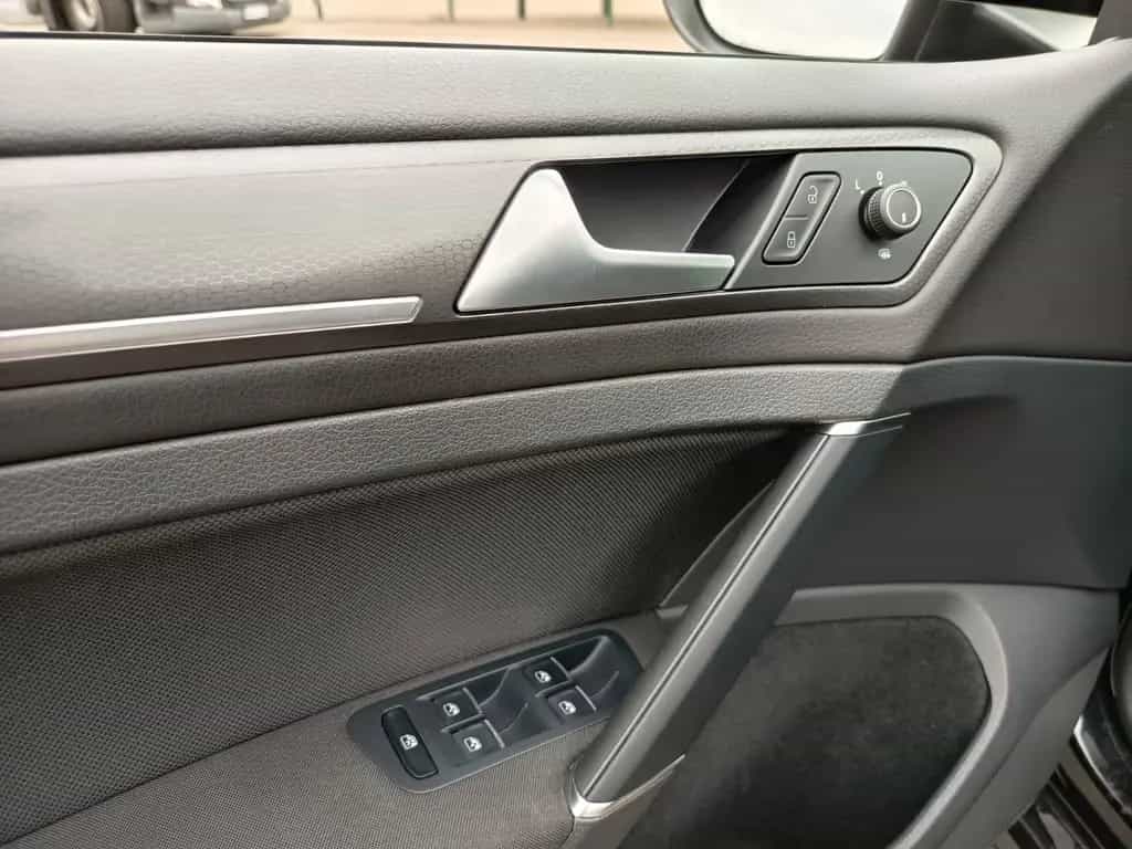 Volkswagen Golf VII Lim. GTI DSG Oettinger Leistungsste 06/2018-photo-17