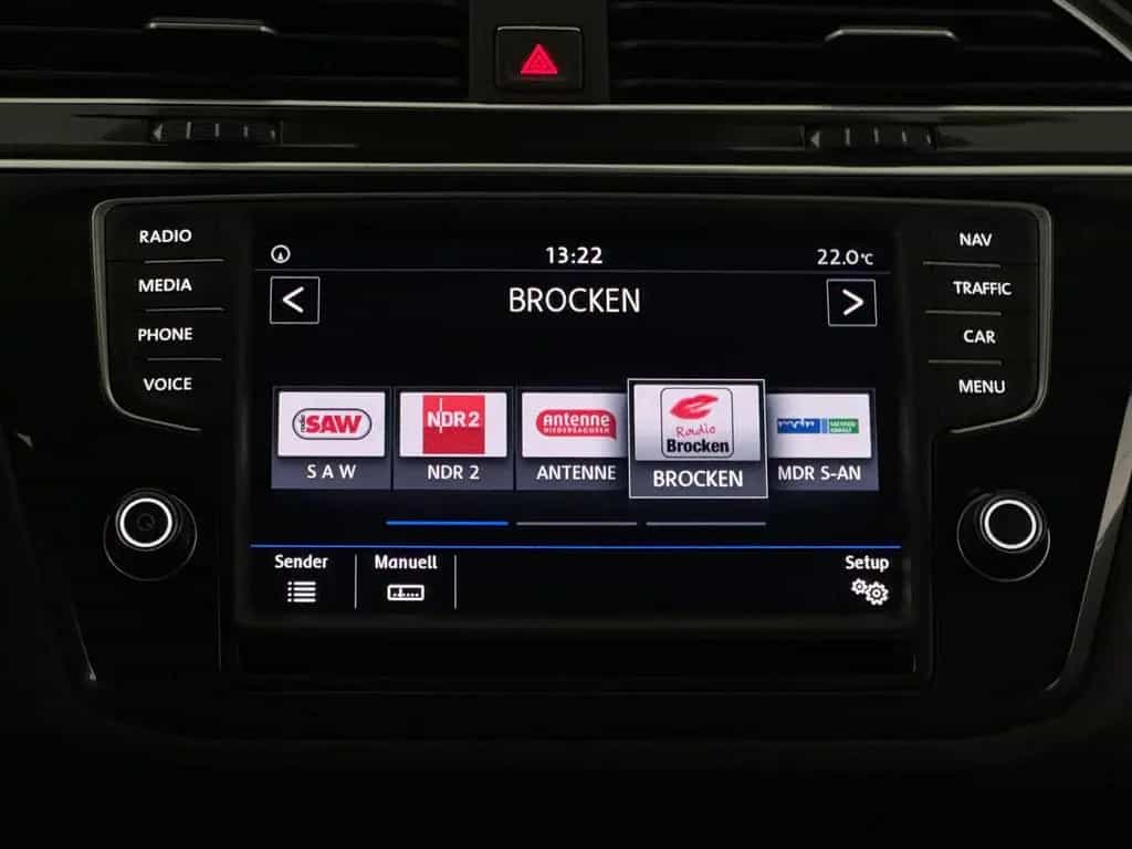 Volkswagen Tiguan TDI Highline AHK LED Navi ACC Standhz 1Hd 08/2016-photo-20