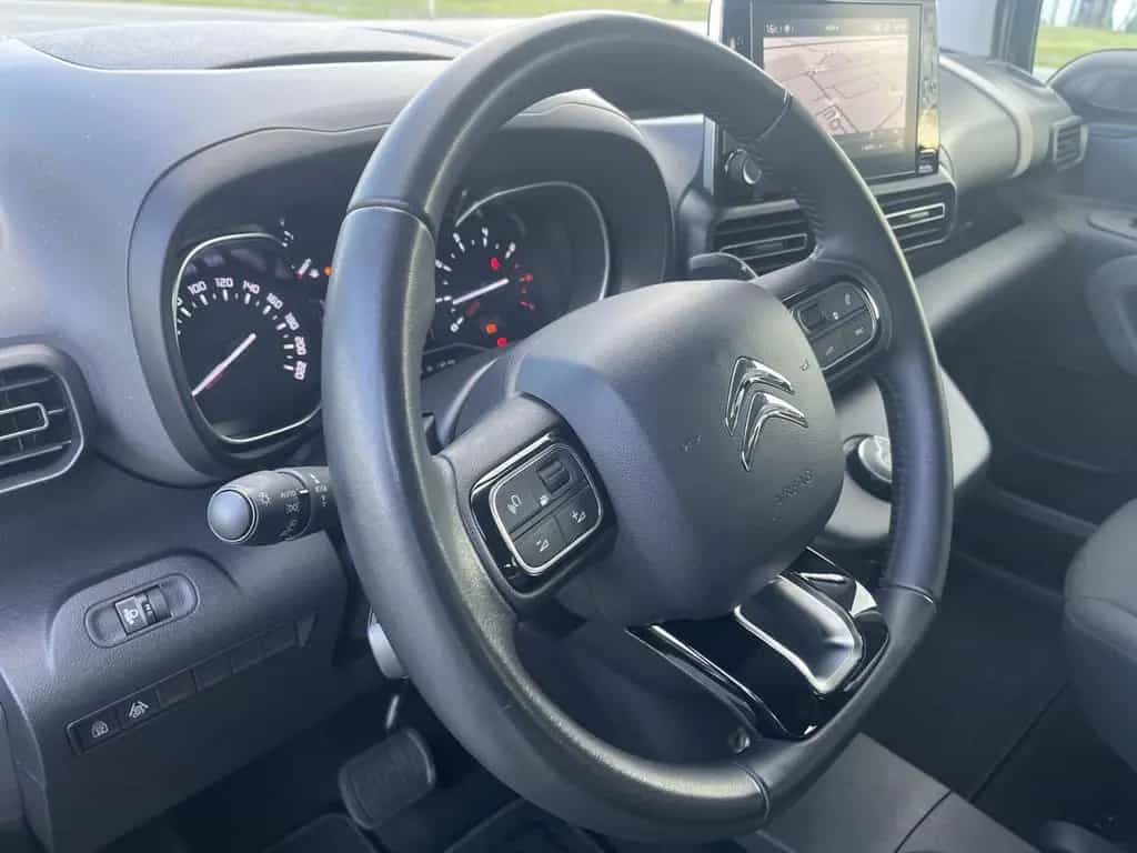 Citroën Berlingo 1.2PT130 Shine M Automatik |Kamera|Navi 01/2023-photo-15