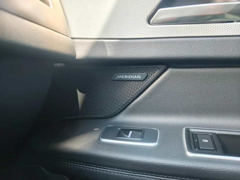 Jaguar XF 3.0 300PS*PORTOFOLIO*SOUNDSYSTEM*NAVI*KAMERA* 03/2017-photo-29