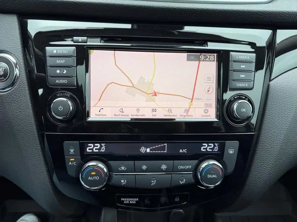 Nissan Qashqai Zama, Panoramaglasdach, Sitzheizung, Nav 03/2021-photo-9